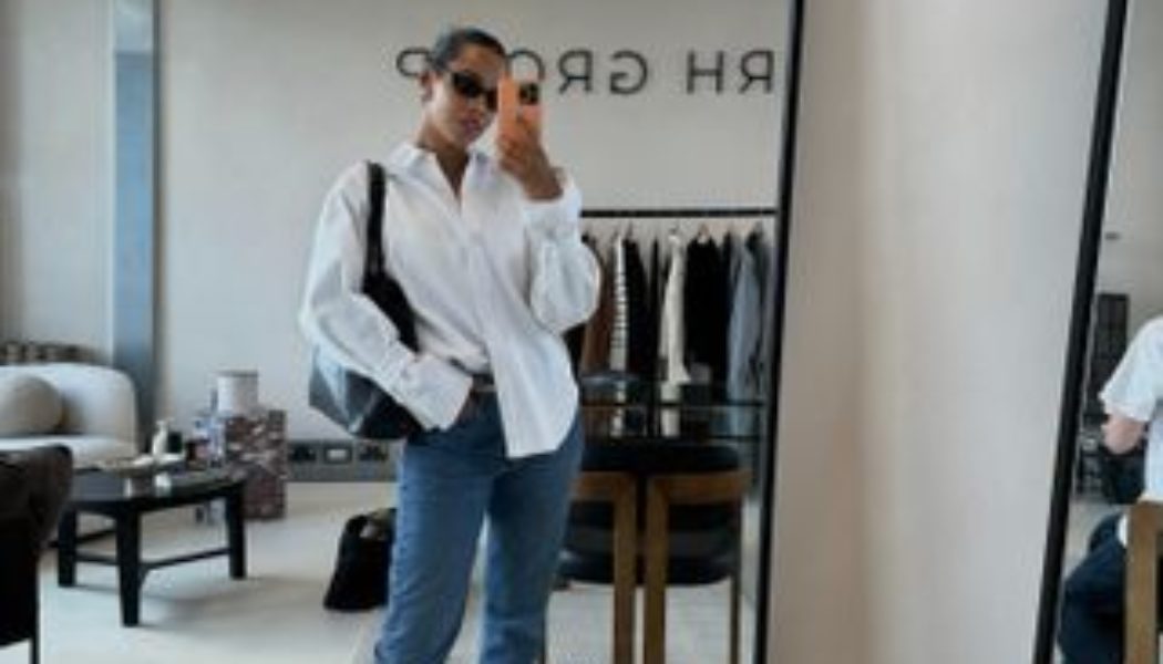 I’ve Studied Rochelle’s Wardrobe—Her 4 Jeans-and-Shoe Pairings Are So Easy to Copy