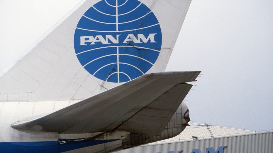 Pan Am logo on plane