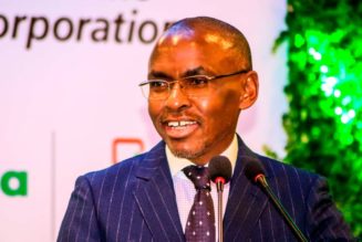 Safaricom earns Sh40bn from reverse calls and airtime loans