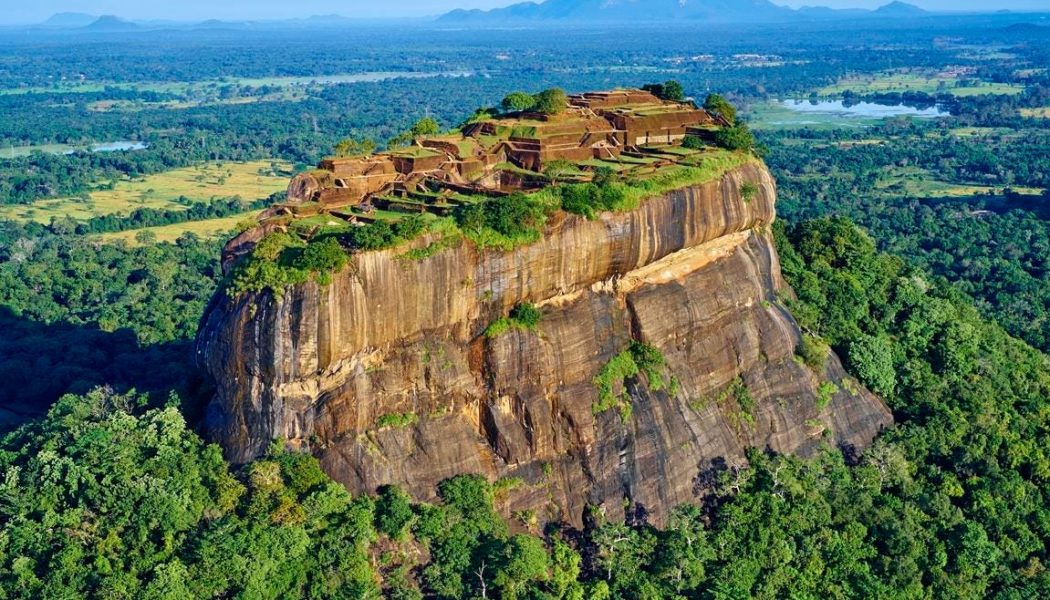 Sri Lanka Travel Guide: How To Plan The Perfect Trip