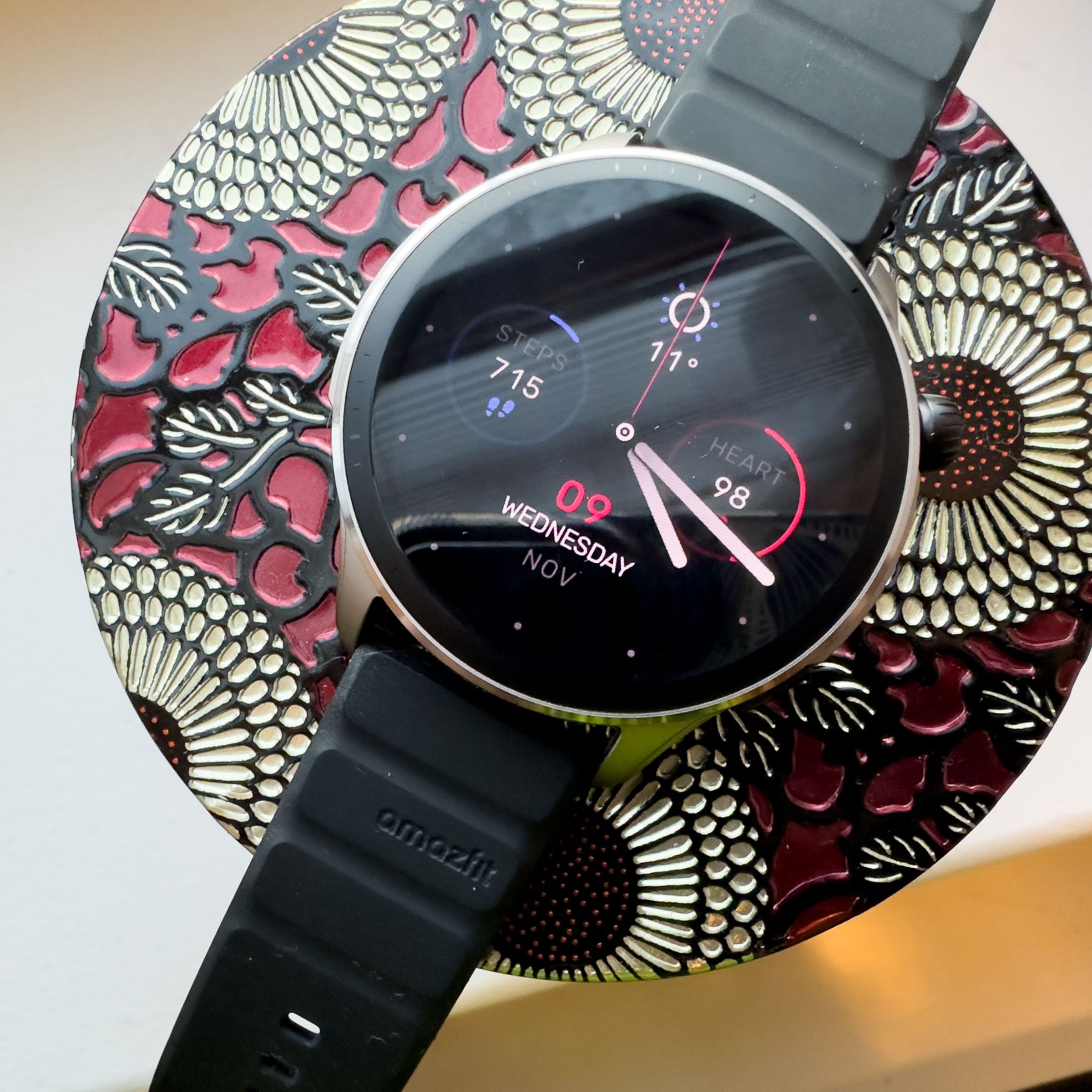 Amazfit GTR 4 on a metal tin