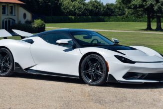 Automobili Pininfarina Honors Cambiano Ties with New Special-Edition Battista