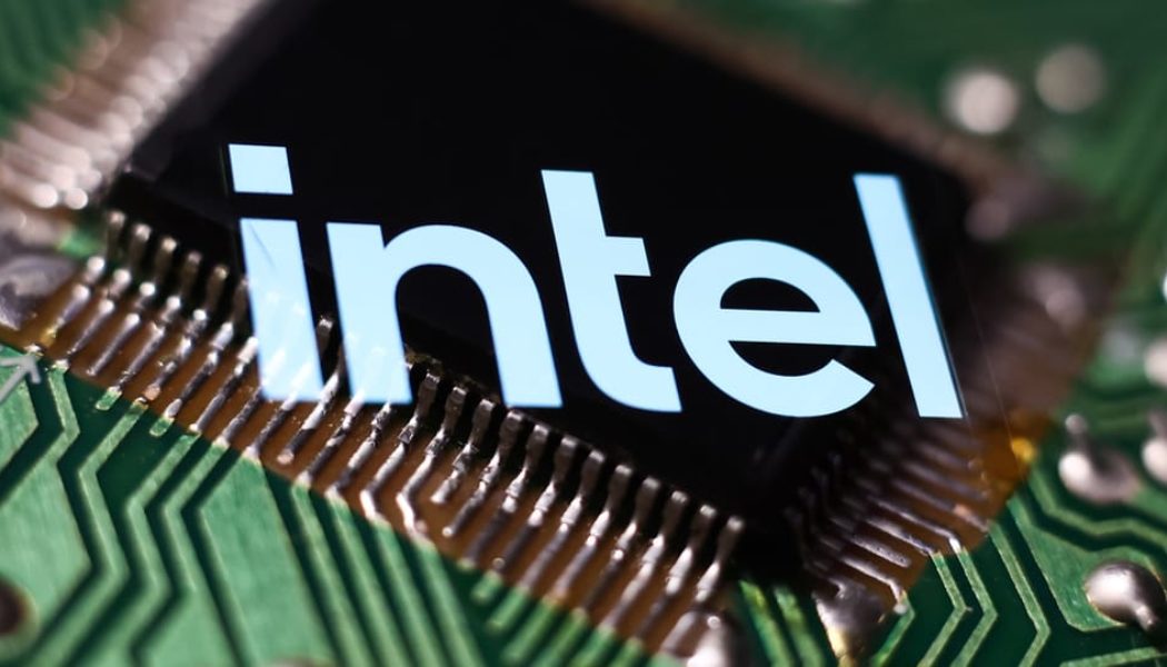 Intel Has Designed a Chip to Power In-Car Video Games