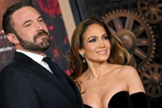 Jennifer Lopez Files For Divorce From Ben Affleck