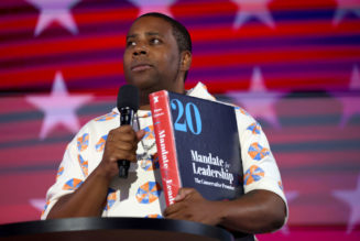 Kenan Thompson Comically Blasts Project 2025 With DNC Skit