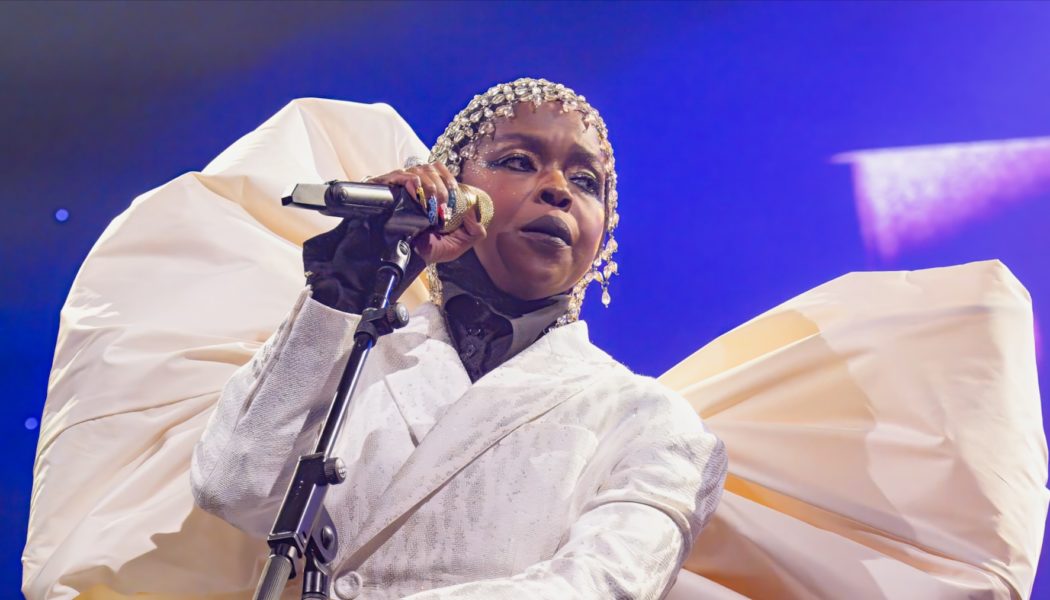 Ms. Lauryn Hill blames media "sensationalism" for low ticket sales, tour cancelation