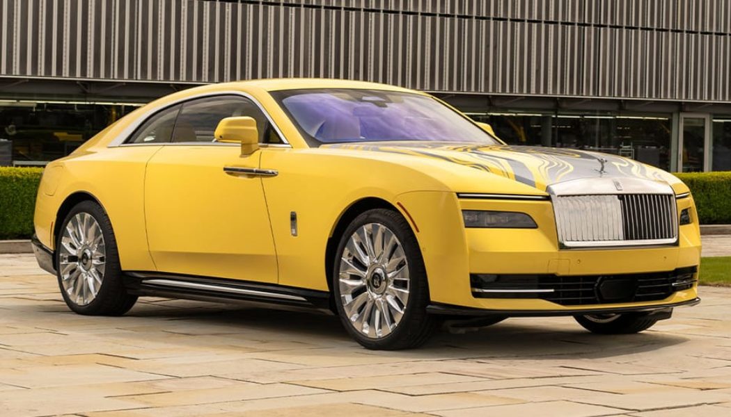 Rolls-Royce Unveils Latest Bespoke Build: The Spectre "Semaphore"