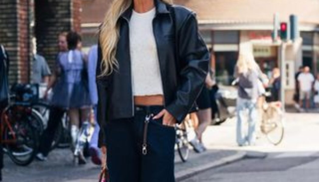 Scandi Women Wore This One Controversial Shoe Trend With Jeans During Fashion Week