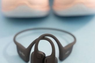 Shokz’s new bone conduction headphones have a clever solution for bass