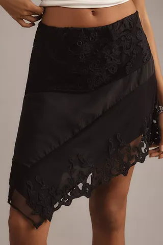 lace skirt