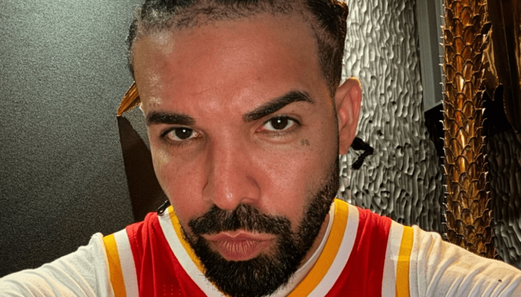 Drake Jokes That Joe Budden Inspired His Infamous Mirror Selfie Face