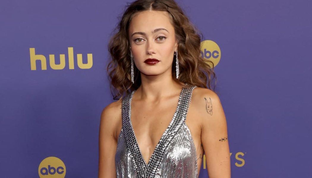 Ella Purnell Plays a Serial Killer in Dark Comedy Series ‘Sweetpea’