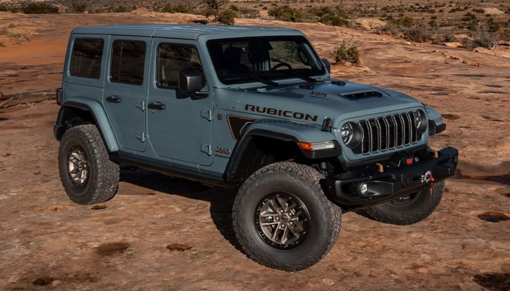 Jeep Unveils V8-Powered Wrangler Rubicon 392 Final Edition