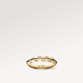 Le Damier de Louis Vuitton fine jewelry collection gold ring with diamonds