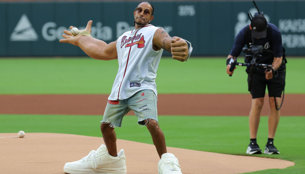 Ludacris Brings Back Giant Arms To Throw First Pitch At Braves Game