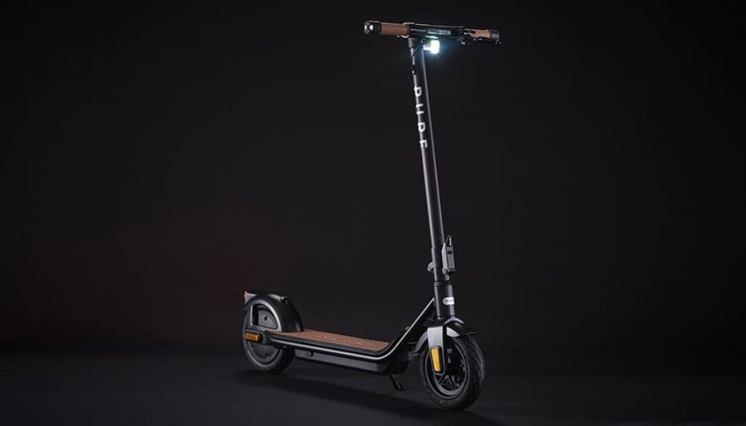 Pure Electric Unveils Its New Air4 Pro E-Scooter