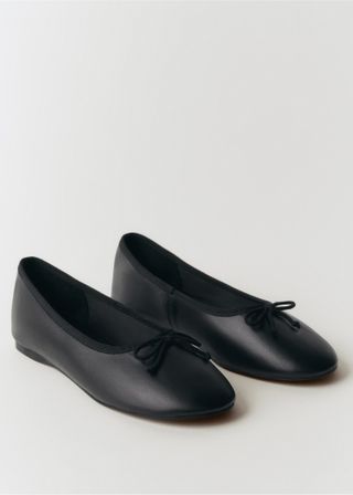 Leather Ballet Flats With Bow