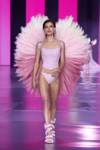 Grace Elizabeth walks the runway for the Victoria's Secret Fashion Show 2024