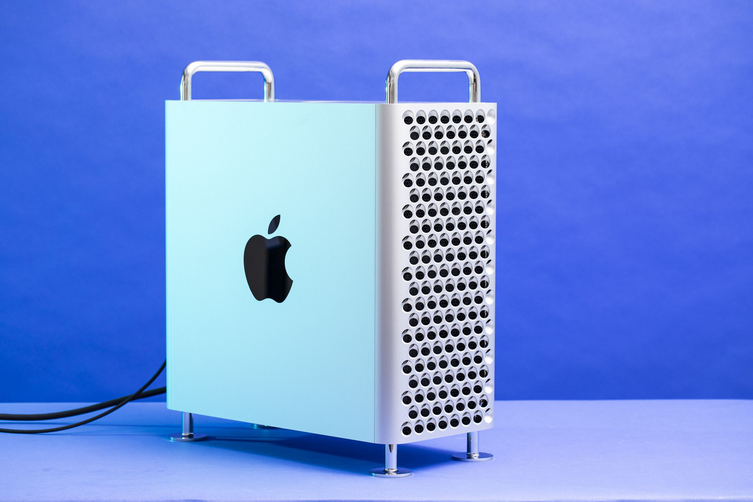 The Mac Pro seen from the side.