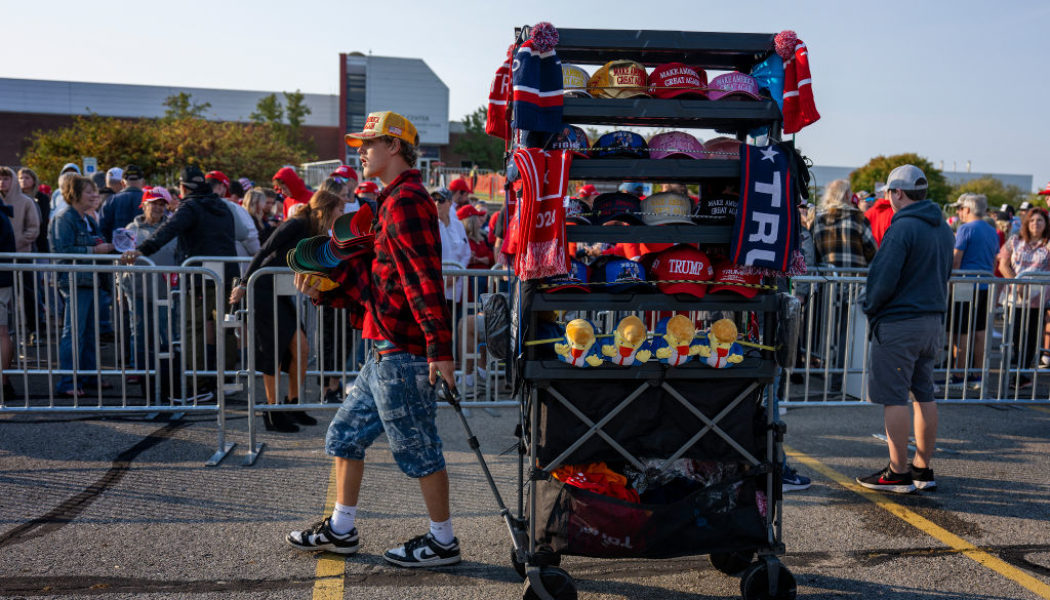 Black Vendor Gets Into Struggle Scrap At Trump Rally, Xittter Throws Shade