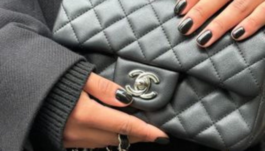 Even the Chicest People Can't Agree on This "Controversial" Manicure—6 Alts They're Choosing