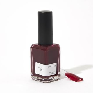 Sundays - Nail Polish - No. 18