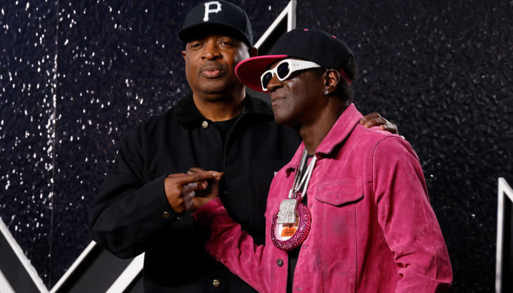 Flavor Flav Slams 'Daily Mail' Over "Disrespect" Of Public Enemy