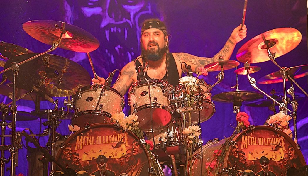 Heavy Song of the Week: Dream Theater’s "Night Terror" Showcases the Return of Mike Portnoy