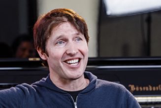 James Blunt will change his name to Blunty McBluntface if he goes No. 1