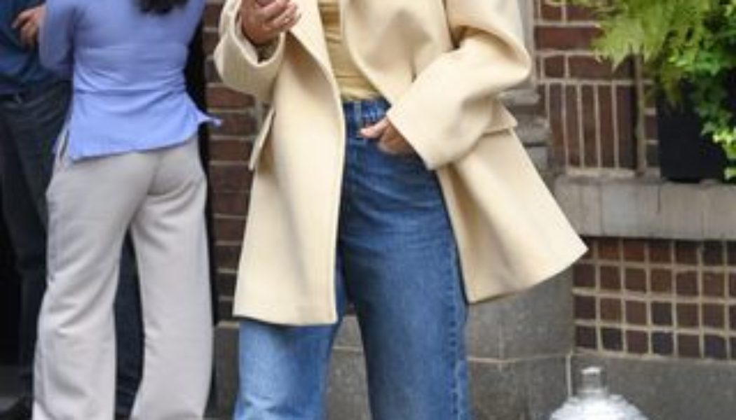 Katie Holmes Just Wore a Mall-Brand Coat In the Pretty Color Trend That's the New Camel