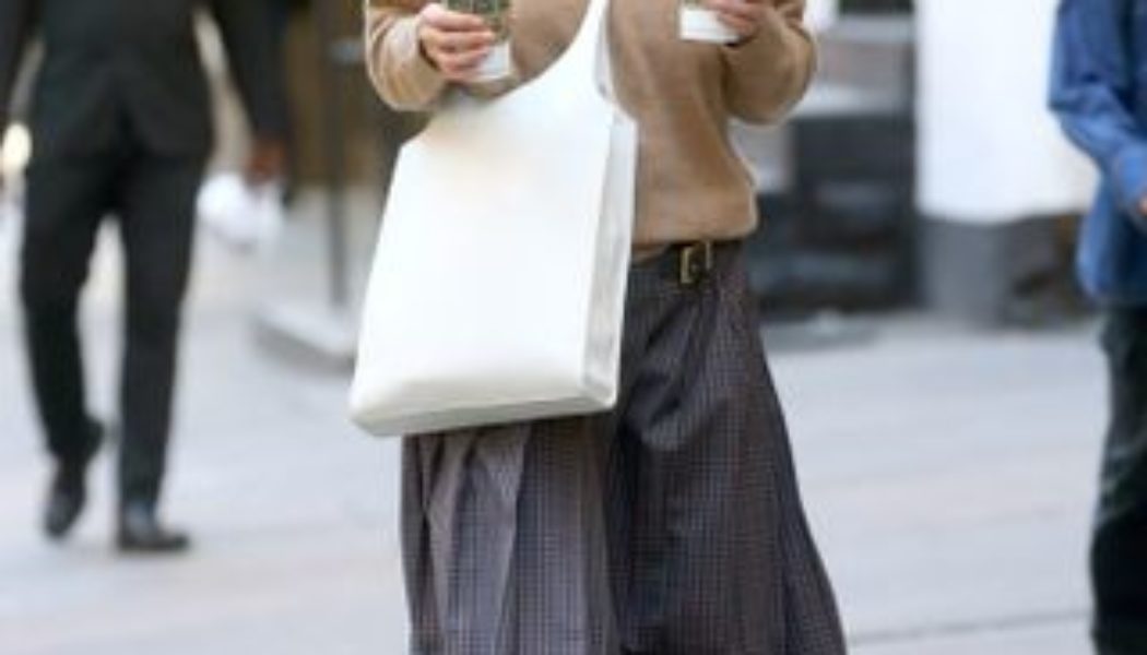 Katie Holmes Just Wore the Trending Skirt I've Seen Everywhere From Prada to Zara