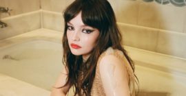 Lauren Mayberry reveals new song “Something in the Air”