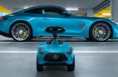 Mercedes-Benz Releases 7th Gen "Bobby-AMG GT" Children's Car