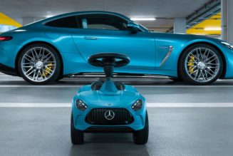 Mercedes-Benz Releases 7th Gen "Bobby-AMG GT" Children's Car