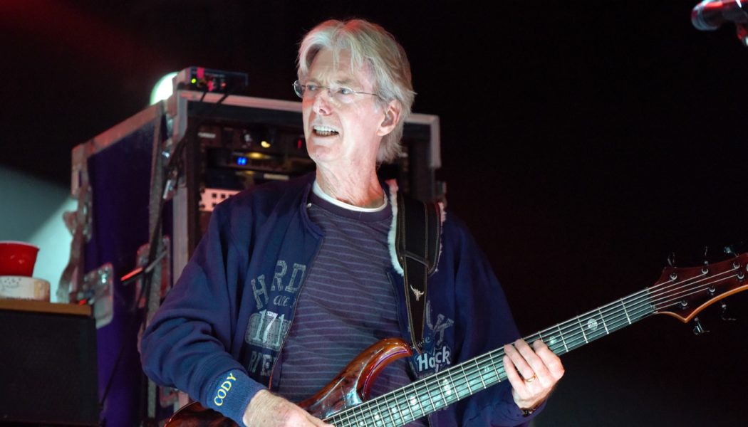 Phil Lesh, Grateful Dead Bassist and Co-Founder, Dead 84