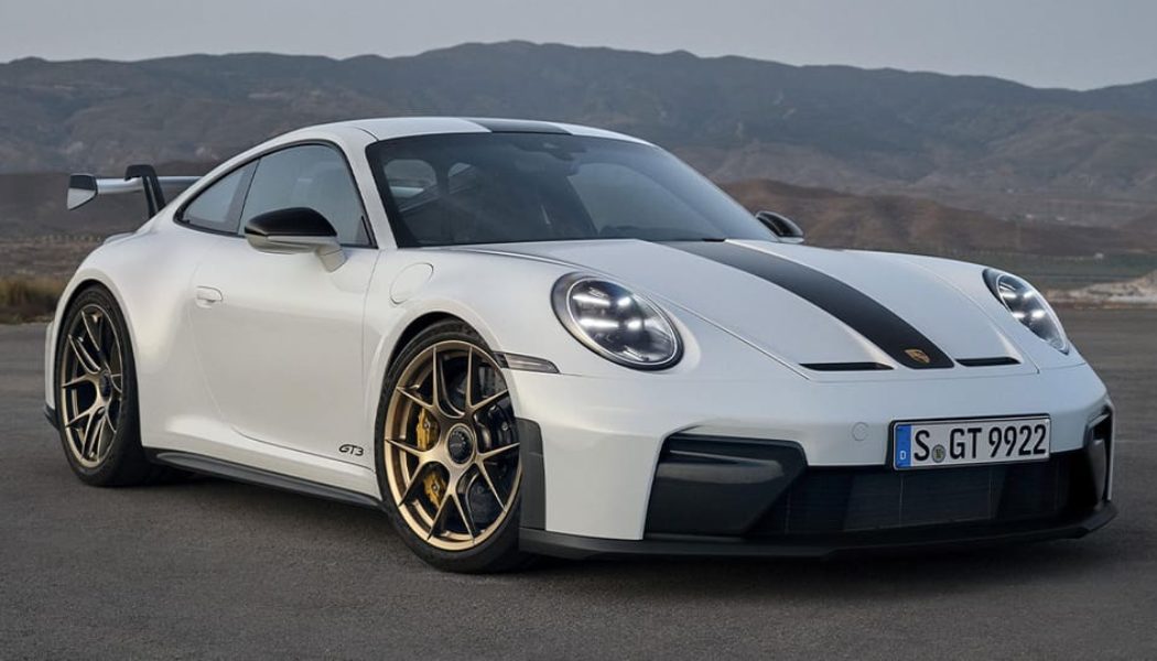 Porsche Unveils All-New 911 GT3 and GT3 Touring