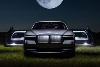 Rolls-Royce Unveils One-of-a-Kind Spectre Lunaflair