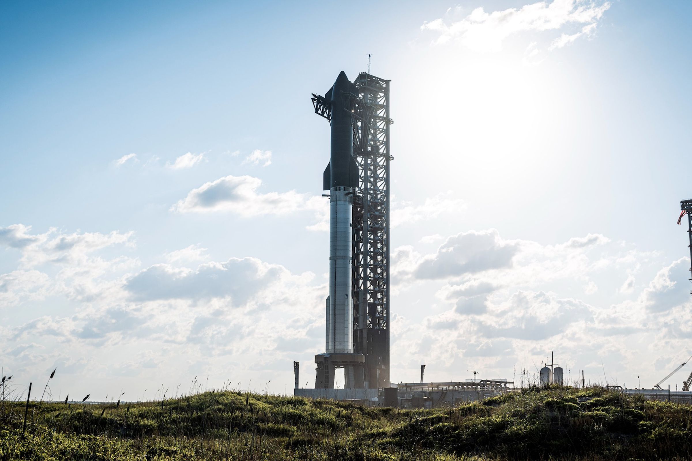 Starship on the launch pad.