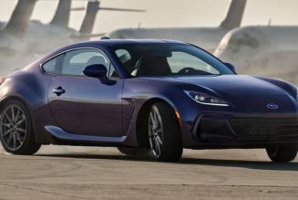 Subaru Launches Special Edition "Series.Purple" BRZ