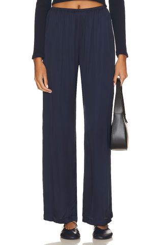 Donni, Silky Simple Pant