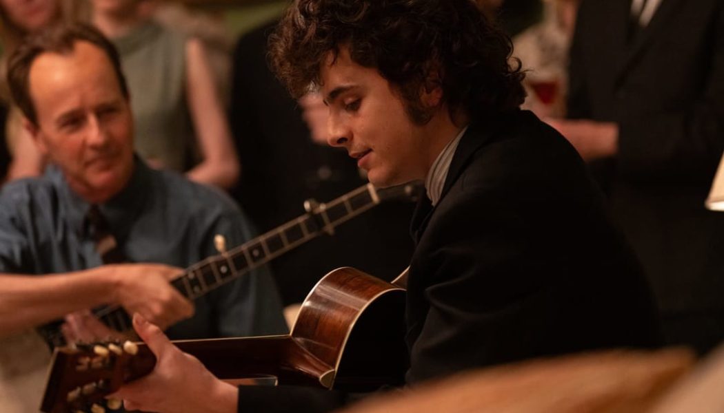 Timothée Chalamet Delivers a Convincing Performance in New Trailer for 'A Complete Unknown'