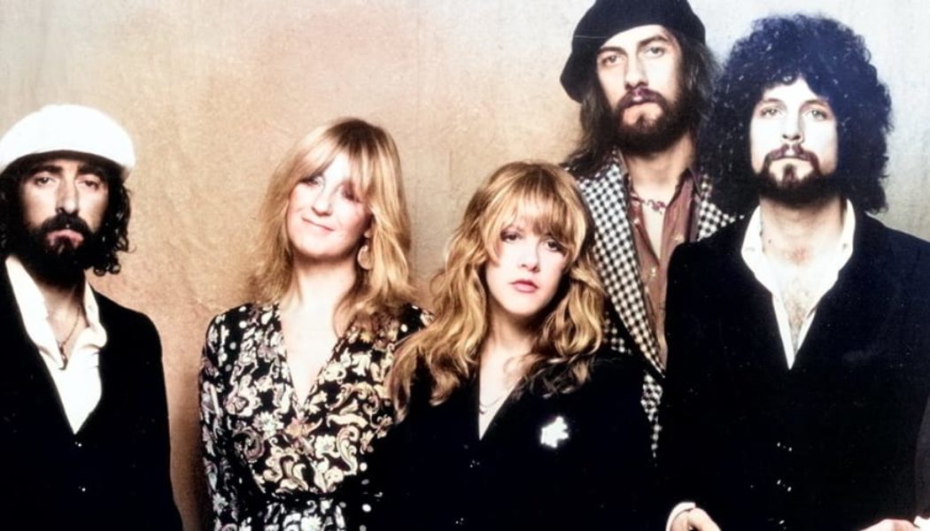 Apple Original Films Developing Authorized Fleetwood Mac Documentary