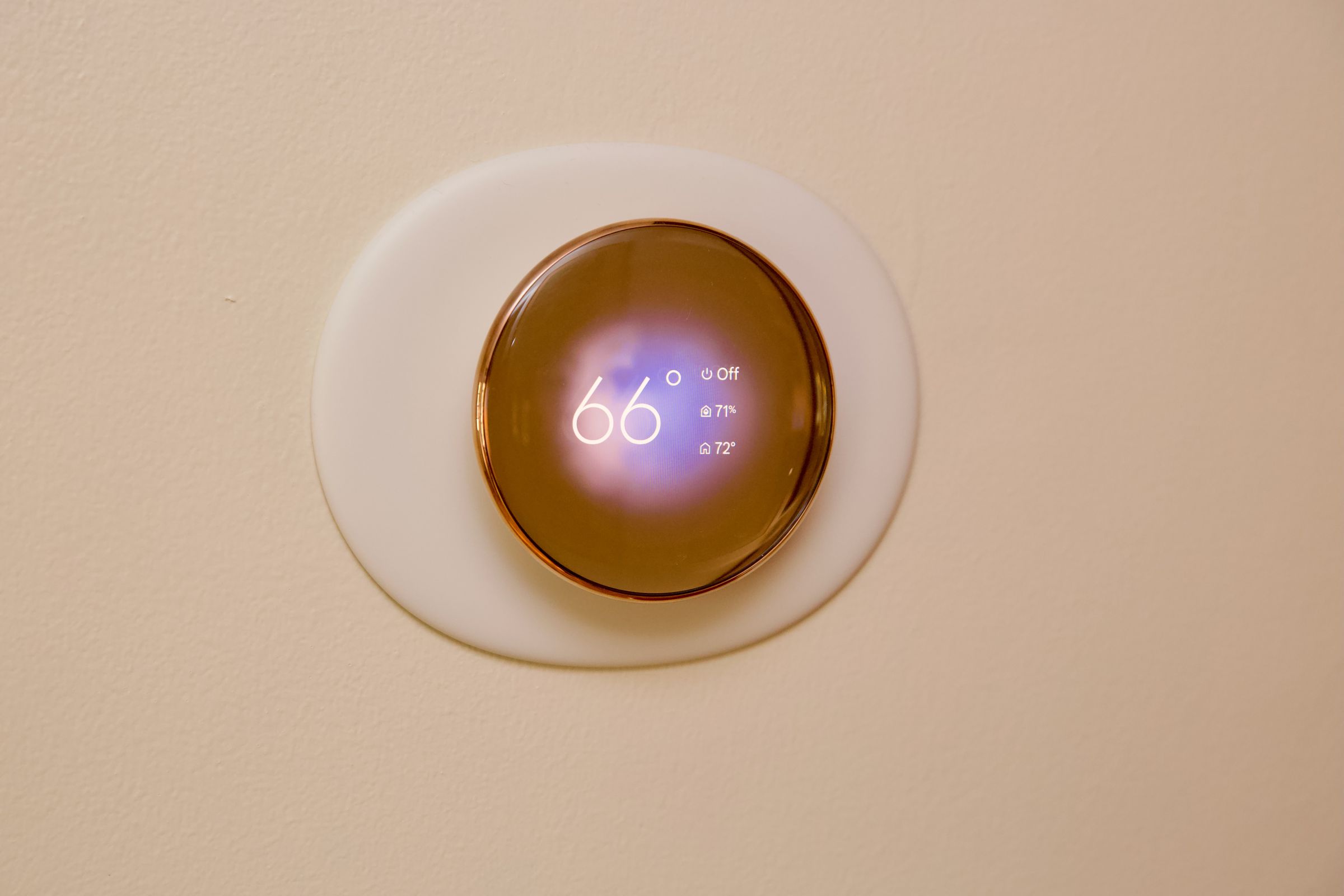 The new Nest Learning Thermostat (4th Gen) is on sale this Black Friday. 