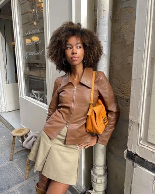 Amaka Hamelijnck shows off her healthy, highlighted hair