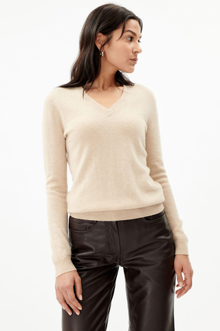 Gobi Cashmere V-Neck Sweater