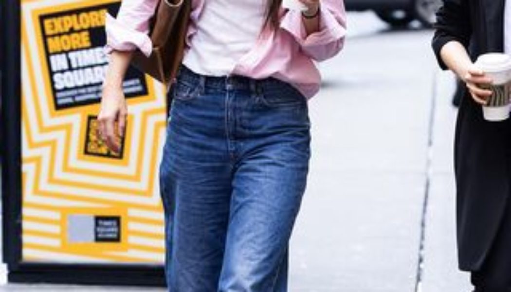 Katie Holmes Wore the Pretty 2025 Color Trend Everyone Will Pair With Jeans