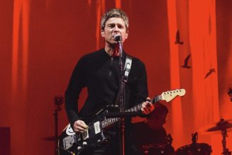 Noel Gallagher made a six-hour version of "Champagne Supernova"