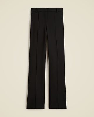 Natalia Pant in Four-Season Stretch