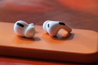 The best Black Friday deals on AirPods, MacBooks, and other Apple tech