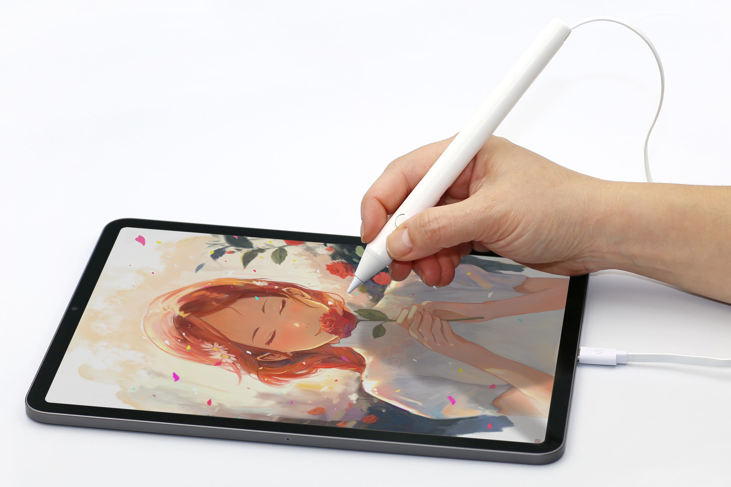 The SonarPen 2 being used to create a painting on an iPad.